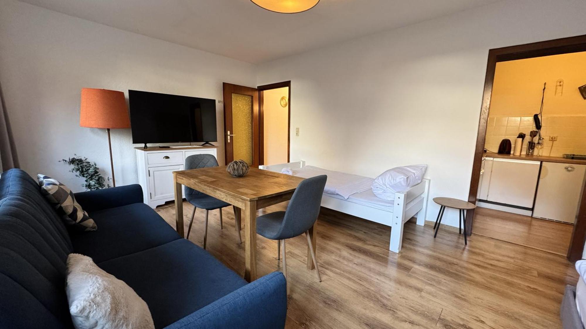 Studio-Apartments Fuer Monteure & Businessgaeste Zentral In Neumünster Eksteriør bilde